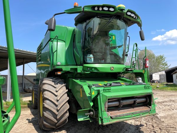 John Deere T660i 4WD kombájn - Image 3