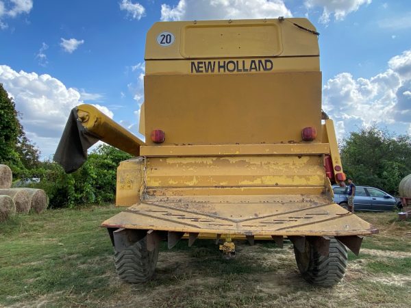 New Holland TX68 kombájn - Image 5