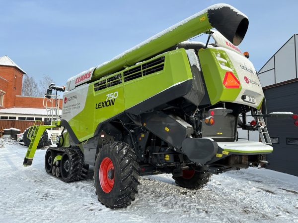Claas Lexion 750TT kombájn - Image 5
