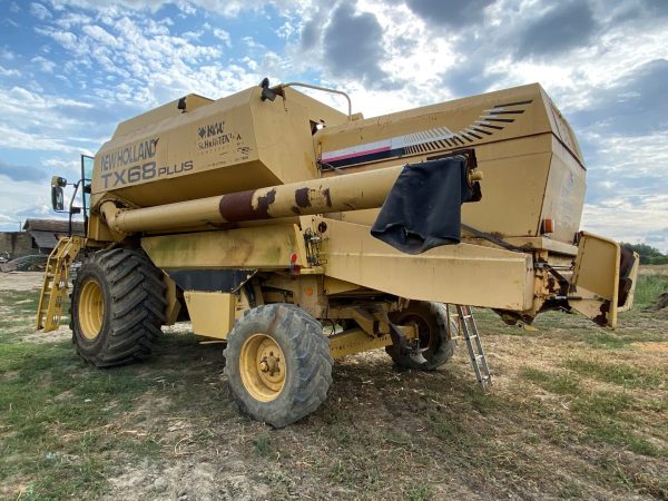 New Holland TX68 Plus kombájn - Image 6