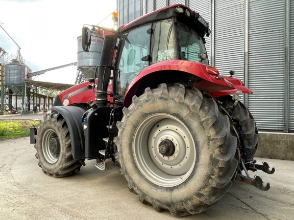 Case IH Magnum 280 tractor - Image 6