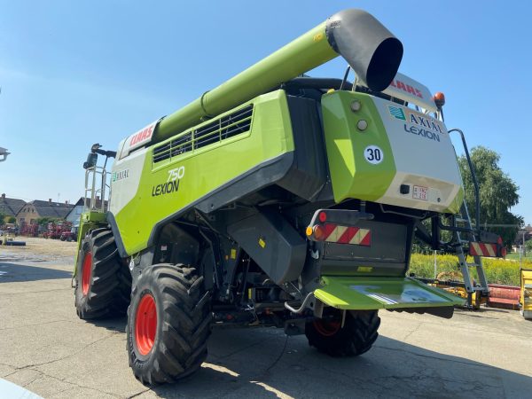 Claas Lexion 750 kombájn - Image 7