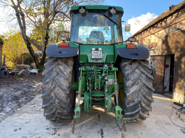 John Deere 8320 tractor - Image 7