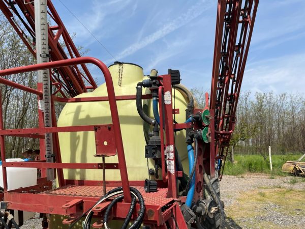 Hardi Commander 4200 sprayer - Image 10