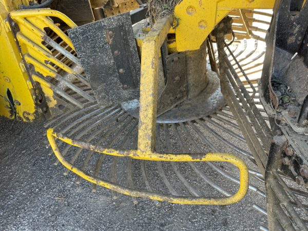Ropa Euro Tiger sugar beet harvester - Image 16