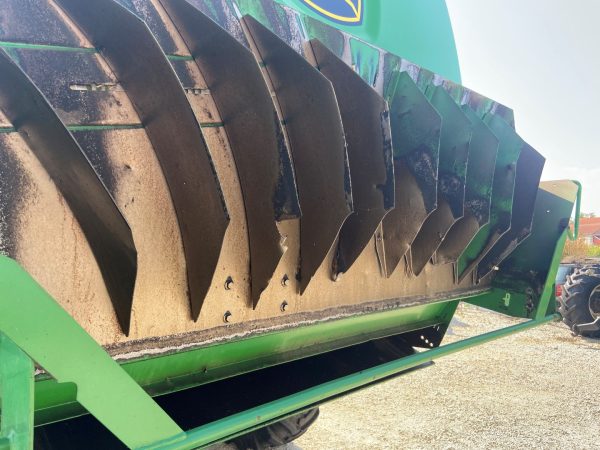 John Deere T660 harvester - Image 16