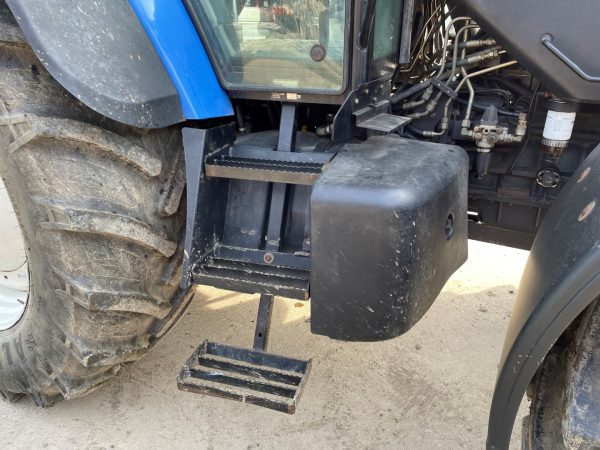 New Holland TM190 traktor - Image 16