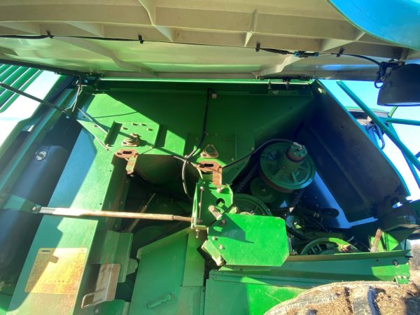 John Deere W650 harvester - Image 17