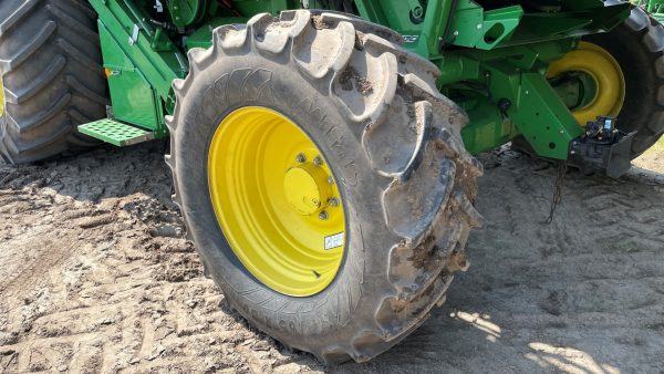 John Deere T660i 4WD kombájn - Image 17