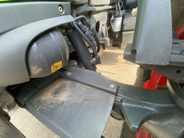 Fendt 826 Vario tractor - Image 20