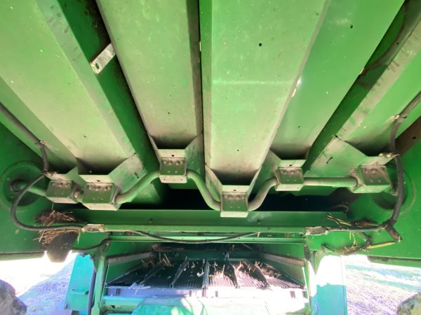 John Deere W650 harvester - Image 21