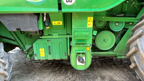 John Deere T660i 4WD kombájn - Image 21