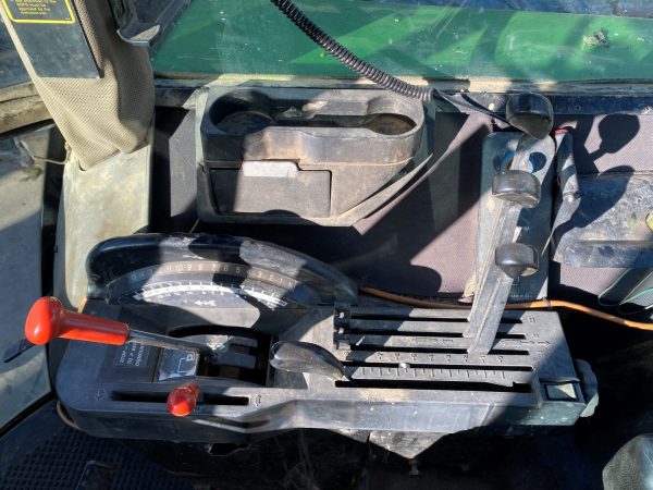 John Deere 4755 tractor - Image 22