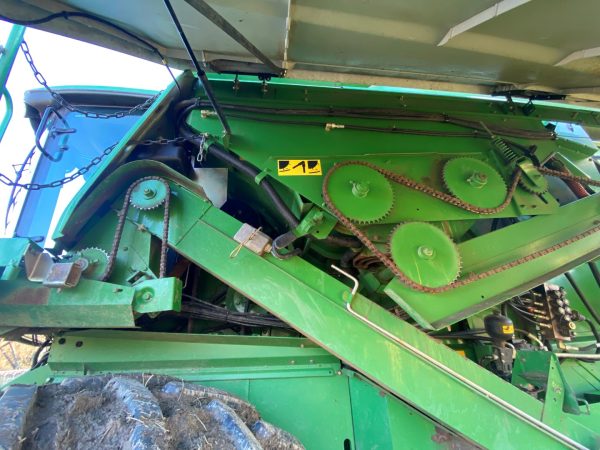 John Deere W650 harvester - Image 23