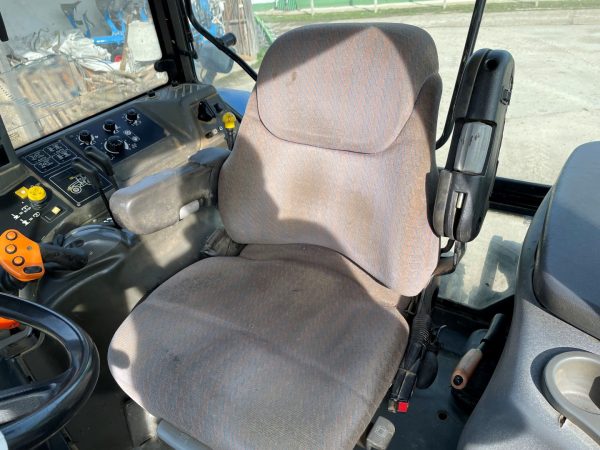 New Holland TM190 traktor - Image 26