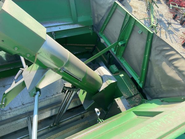 John Deere T660 harvester - Image 28