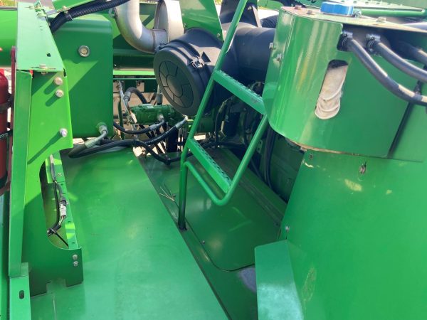 John Deere T660 harvester - Image 29