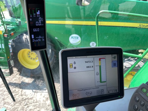 John Deere T660i 4WD kombájn - Image 30