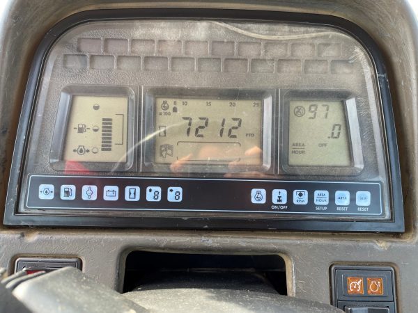 New Holland TM190 traktor - Image 32