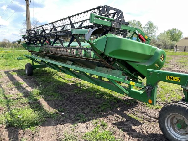John Deere T660i 4WD kombájn - Image 35