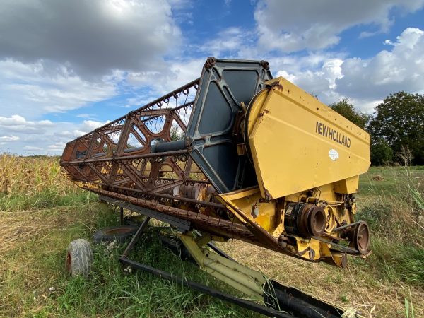 New Holland TX68 Plus kombájn - Image 37