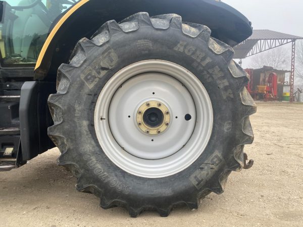 Challenger MT 575B tractor - Image 8
