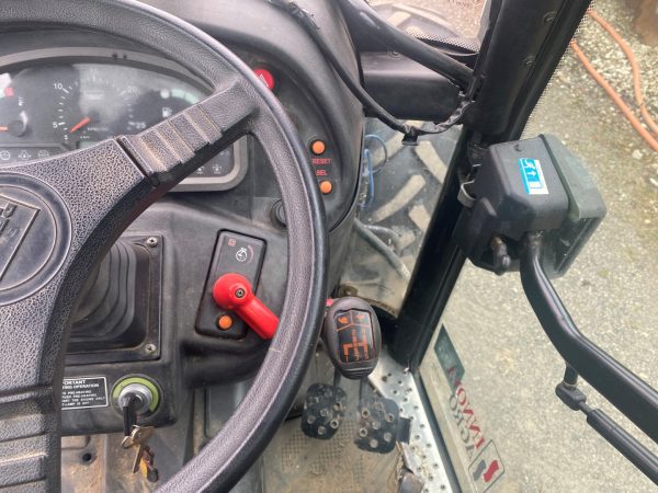 Deutz-Fahr Agrocompact F90 - Image 17