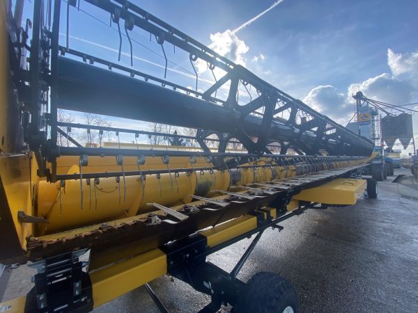 New Holland 35V Varifeed - Image 16