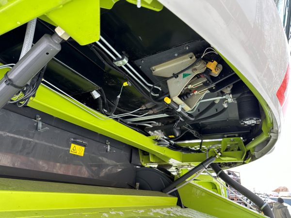 Claas Lexion 750TT kombájn - Image 12