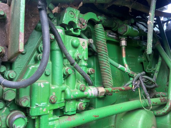John Deere 4650 tractor - Image 19