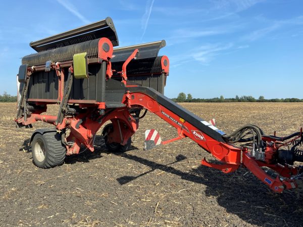 Kuhn Merge Maxx 950 szalagos rendképző - Image 2