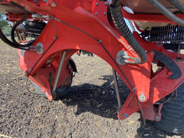 Kuhn Merge Maxx 950 szalagos rendképző - Image 13