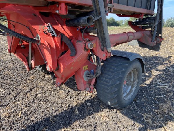 Kuhn Merge Maxx 950 szalagos rendképző - Image 15
