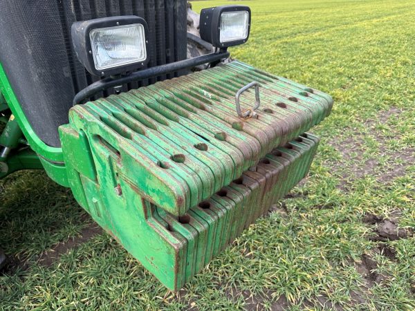 John Deere 8220 ILS tractor - Image 10