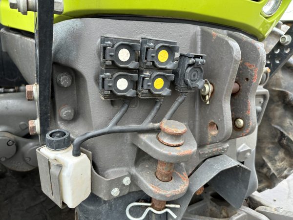 Claas Axion 810 CIS traktor - Image 14
