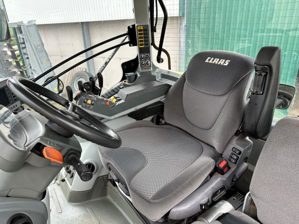 Claas Axion 810 CIS traktor - Image 32