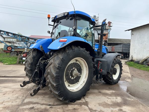 New Holland T7.270 tractor - Image 6