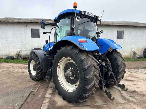 New Holland T7.270 tractor - Image 8