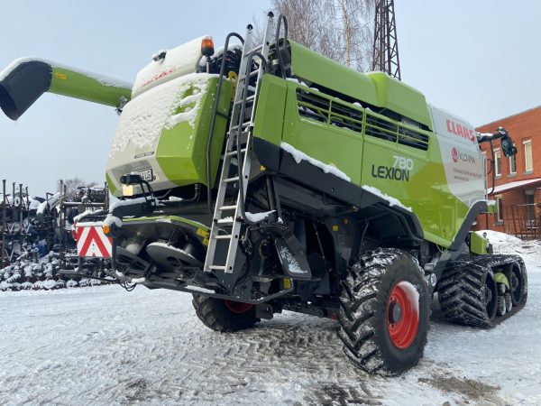 Claas Lexion 780TT kombájn - Image 8