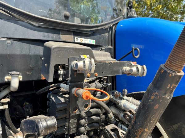 New Holland T7.210 tractor - Image 22