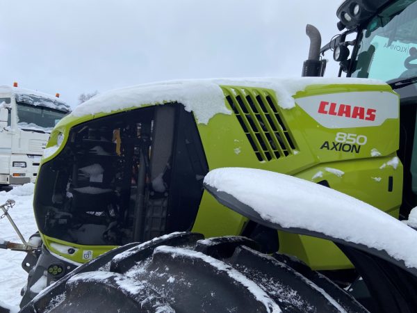 Claas Axion 850 traktor - Image 16