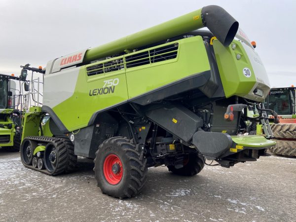 Claas Lexion 750TT kombájn - Image 9