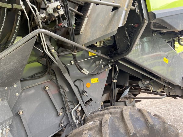 Claas Lexion 750TT kombájn - Image 31