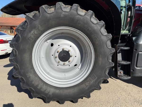 Case IH Maxxum 115 tractor - Image 19