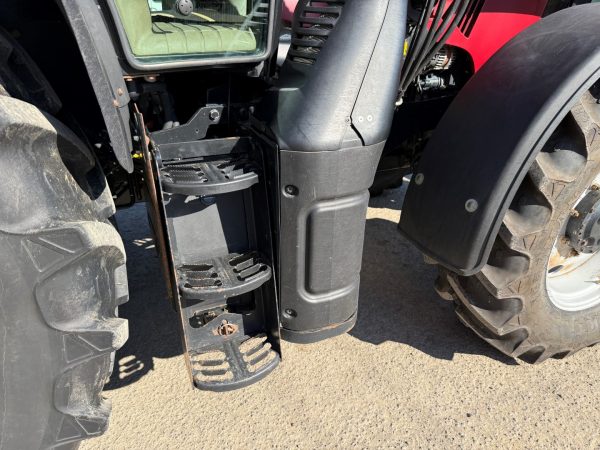 Case IH Maxxum 115 tractor - Image 20