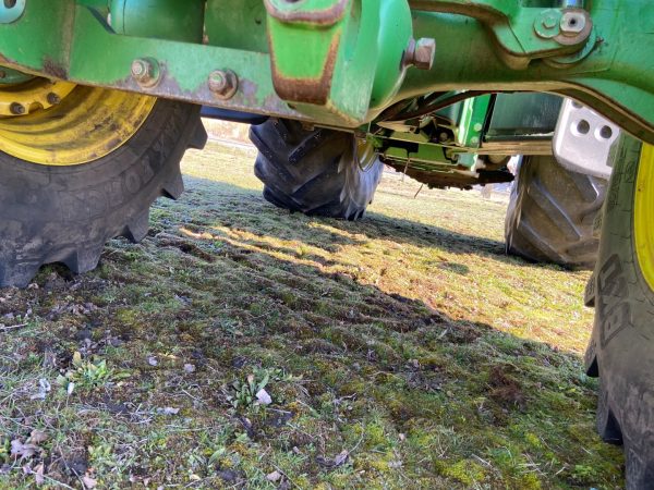 John Deere 7230R tractor - Image 16