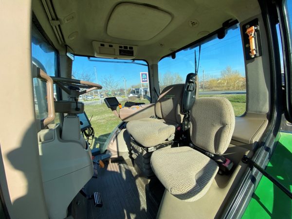 John Deere 7230R tractor - Image 35
