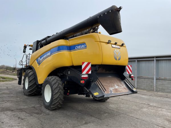 New Holland CX8.80 kombájn - Image 6