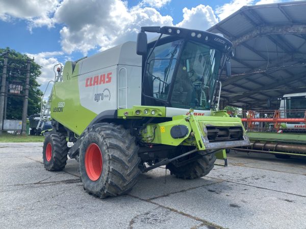 Claas Lexion 650 kombájn - imagine 3
