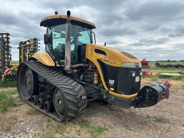 Challenger MT 765B tractor - Image 4